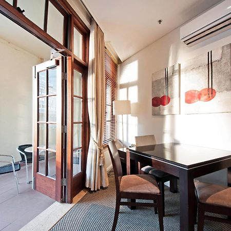 Quest Canberra Room photo