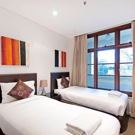 Quest Canberra Room photo