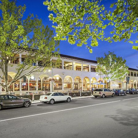 Quest Canberra Exterior photo